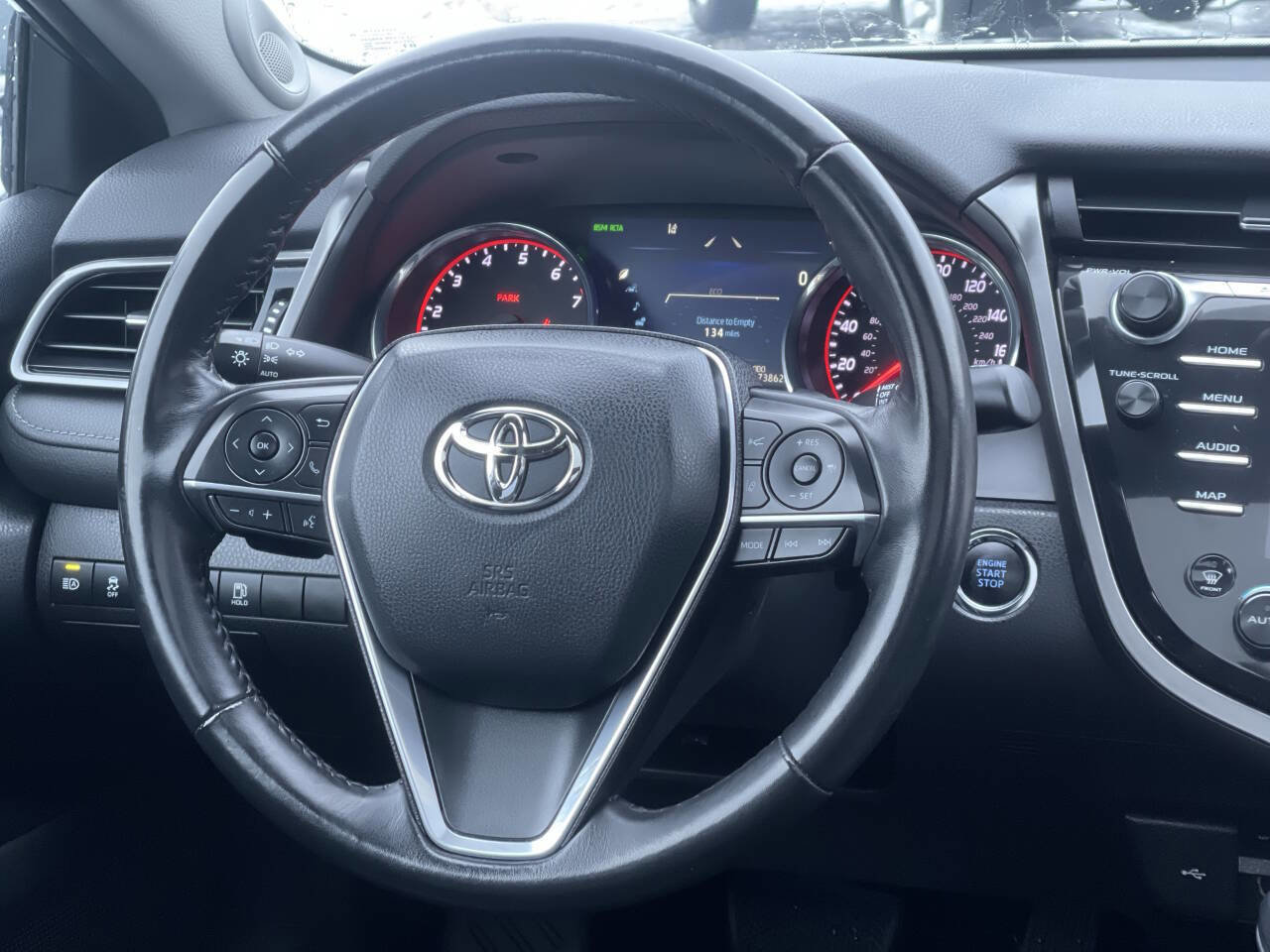 Used 2020 Toyota Camry XSE image 21