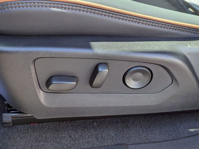 New 2026 GMC Canyon AT4 w/ AT4 Premium Package image 26