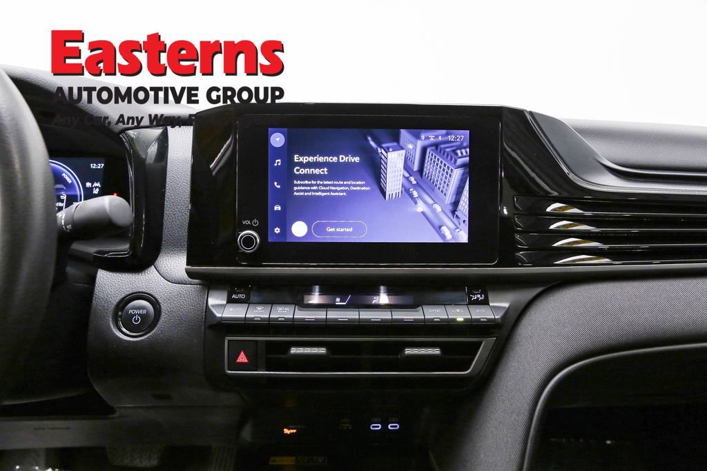 Used 2025 Toyota Camry LE FWD image 12