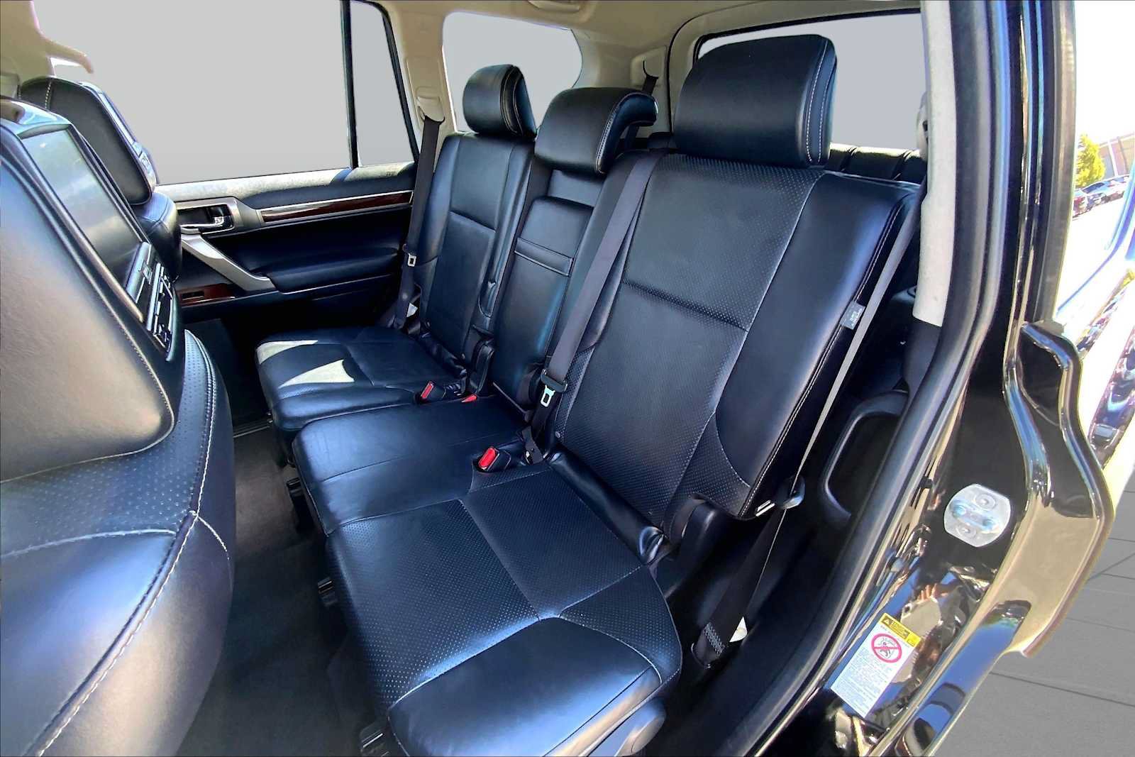 Used 2014 Lexus GX 460 Luxury AWD/4WD image 21