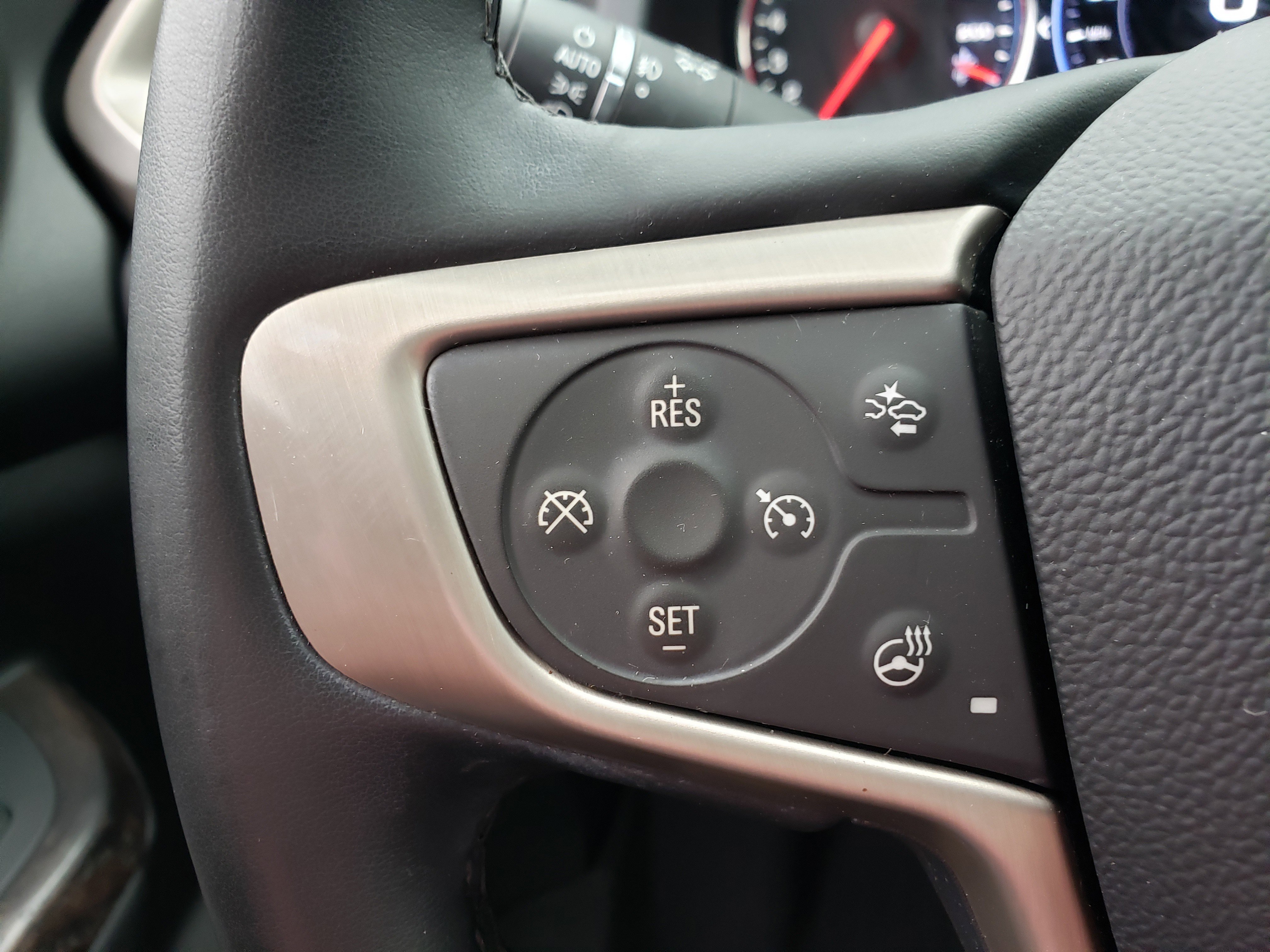 Used 2023 GMC Acadia Denali image 14