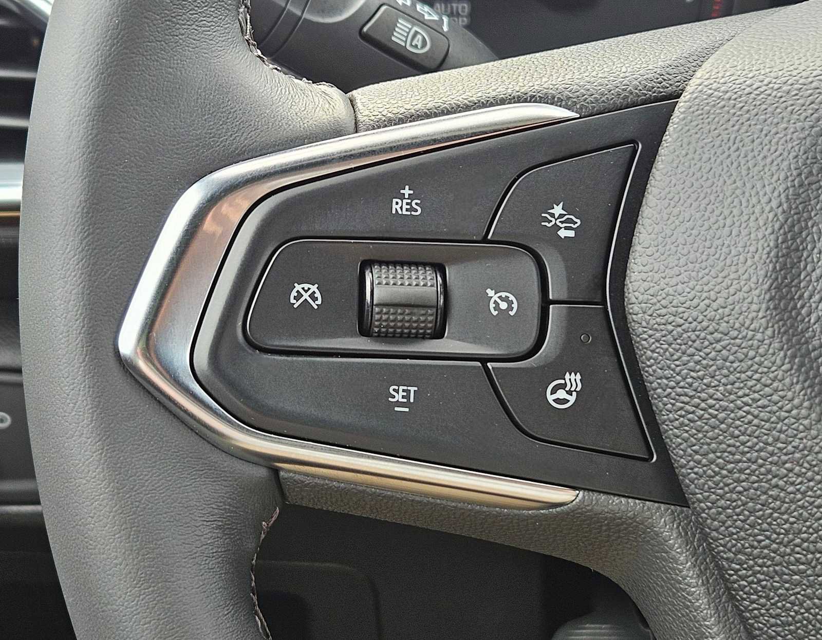 Used 2023 Chevrolet TrailBlazer ACTIV FWD image 23