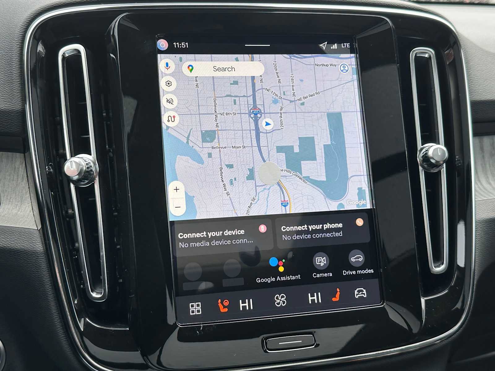 New 2026 Volvo XC40 B5 Ultra w/ Climate Package image 27