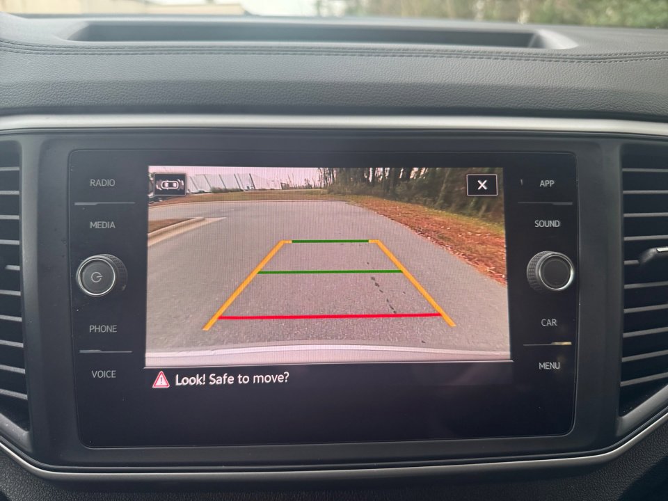 Used 2021 Volkswagen Atlas Cross Sport SE image 22