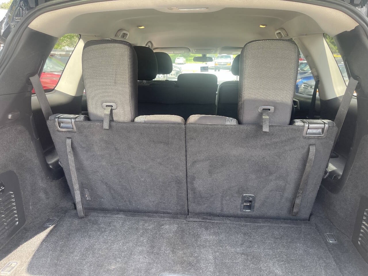 Used 2019 Nissan Pathfinder S AWD/4WD image 22