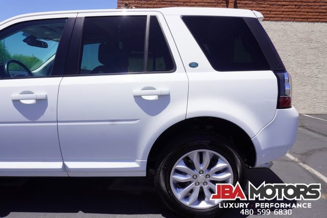 Used 2015 Land Rover LR2 HSE LUX image 28