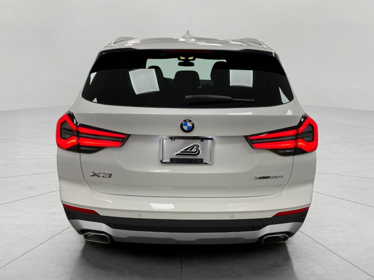 Certified 2022 BMW X3 xDrive30i w/ Premium Package 2 AWD/4WD image 4