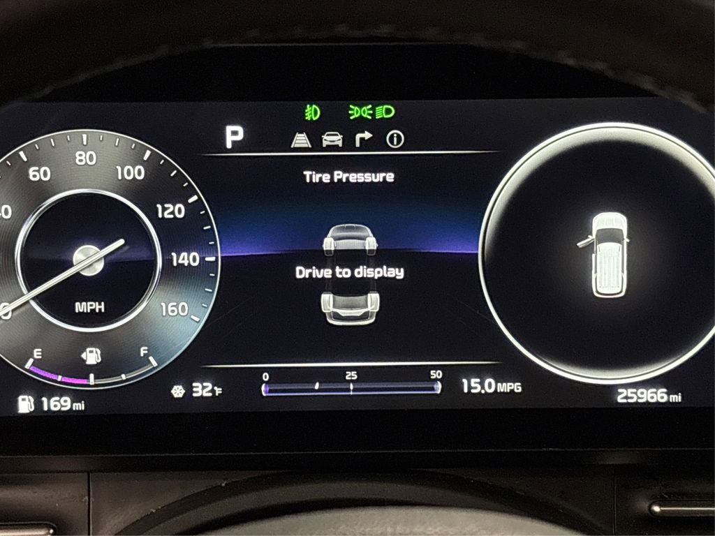 Certified 2024 Kia Carnival SX Prestige image 22