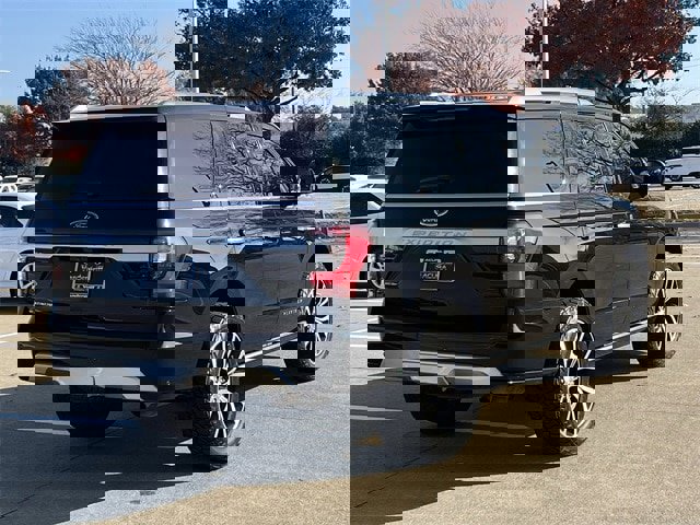 Used 2019 Ford Expedition Platinum image 4