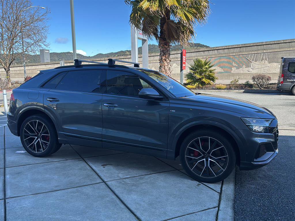 Used 2020 Audi Q8 Prestige image 5