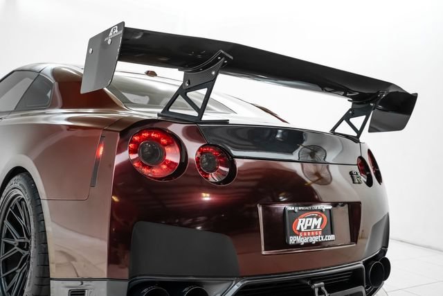 Used 2014 Nissan GT-R Premium AWD/4WD image 13
