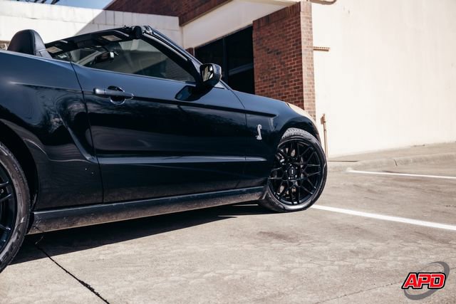 Used 2013 Ford Mustang Shelby GT500 RWD image 27