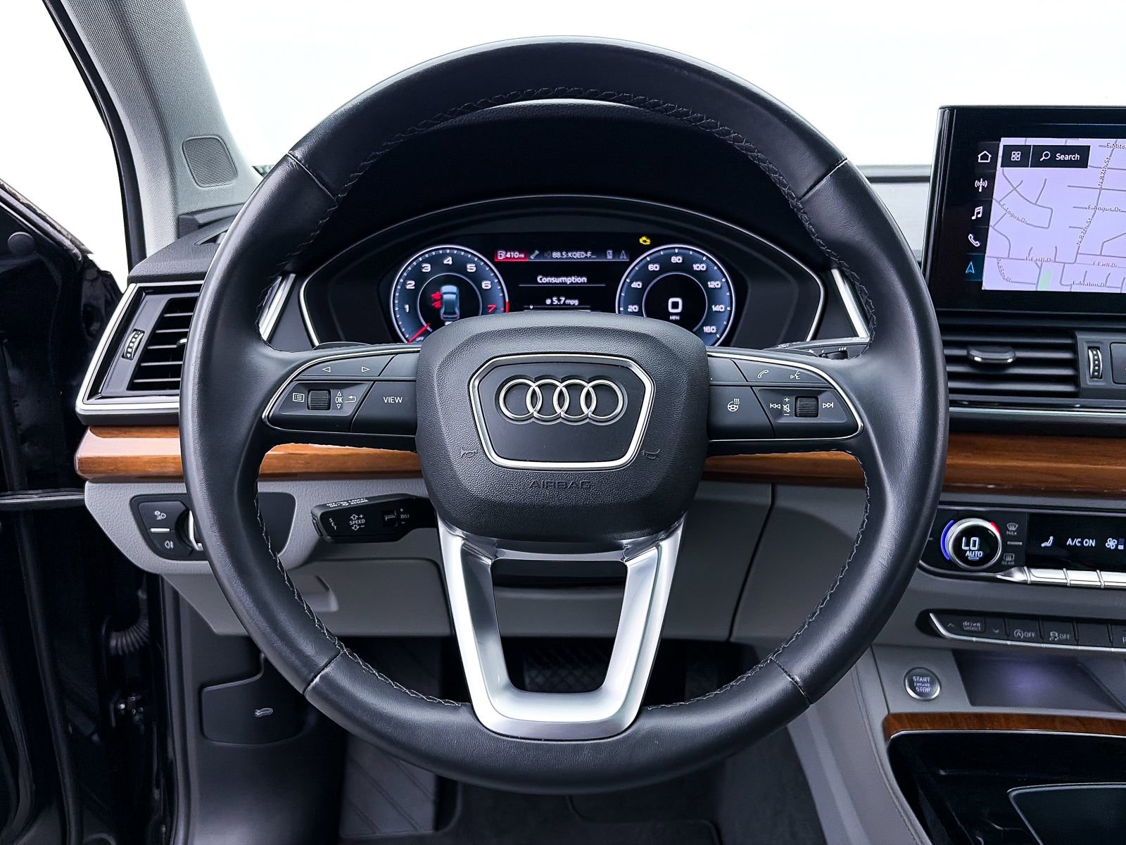 Used 2023 Audi Q5 2.0T Premium Plus image 32