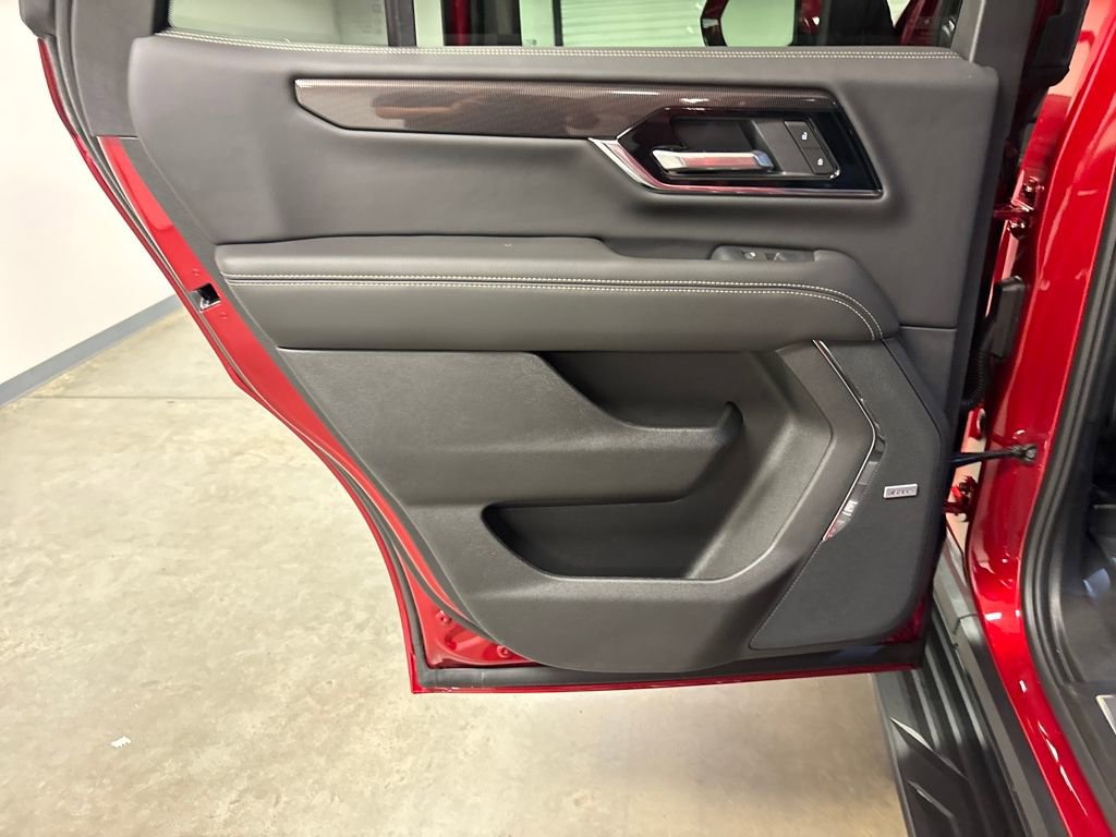 New 2026 GMC Yukon Elevation w/ LPO, Floor Liner Package image 45