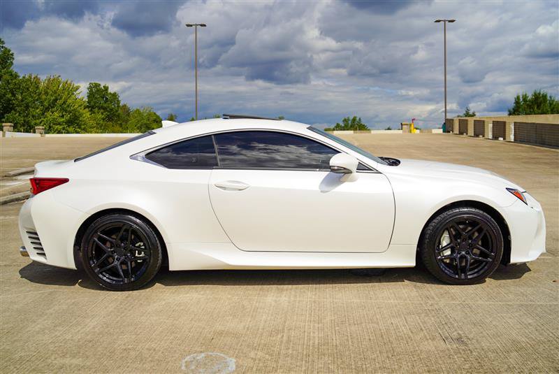 Used 2017 Lexus RC 200t w/ Accessory Package 2 RWD image 9