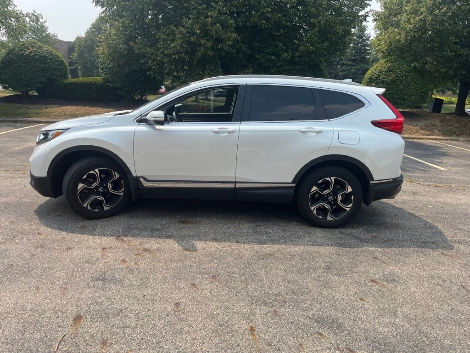 Used 2019 Honda CR-V Touring image 6