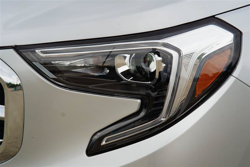 Used 2019 GMC Terrain SLT w/ Preferred Package FWD image 31