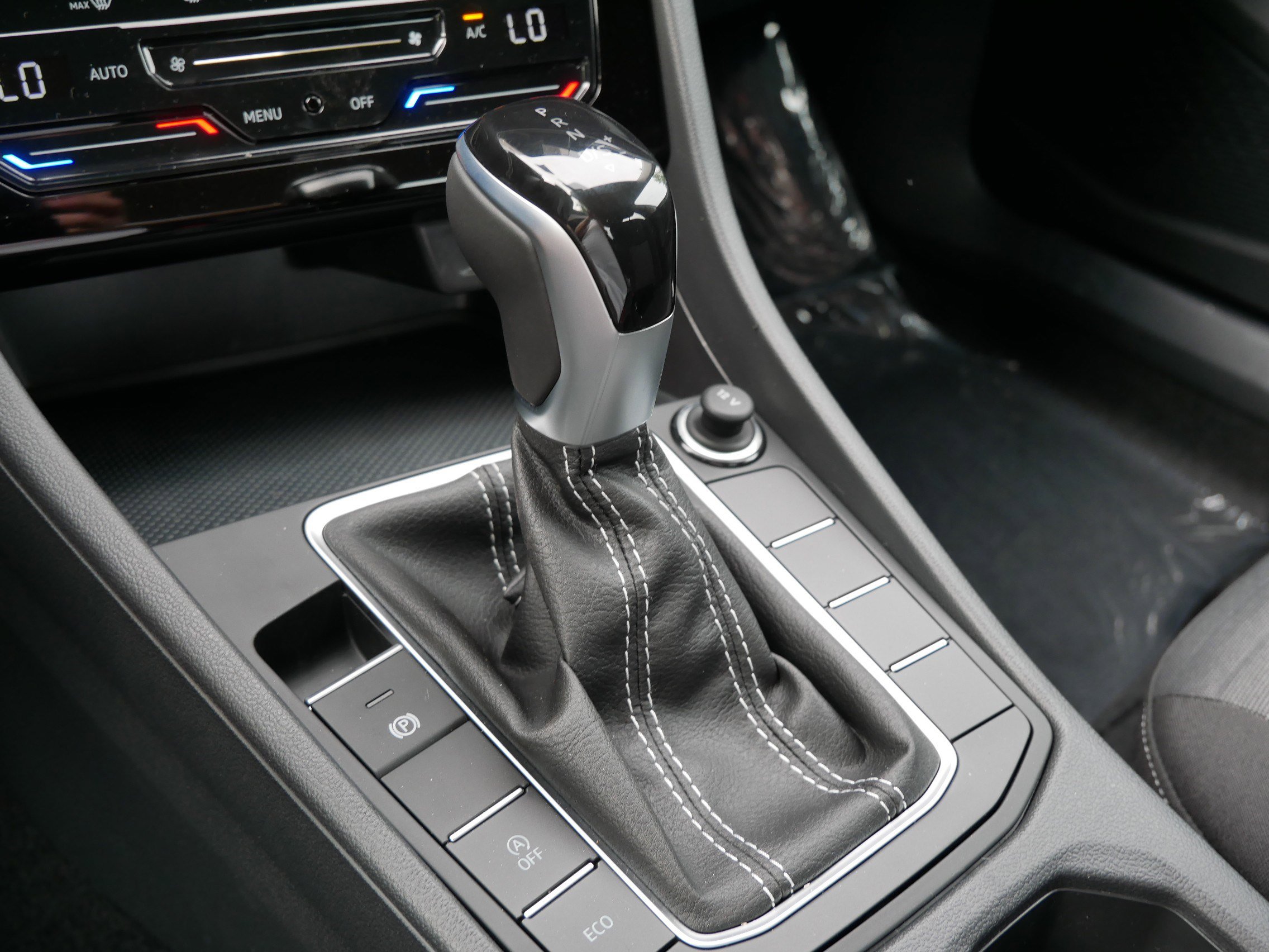 New 2025 Volkswagen Jetta S image 9