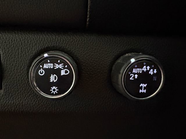 Used 2017 GMC Canyon SLE w/ SLE Convenience Package image 8