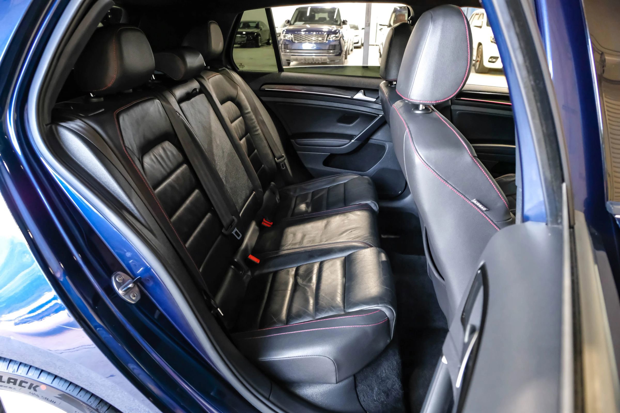 Used 2015 Volkswagen GTI SE FWD image 42