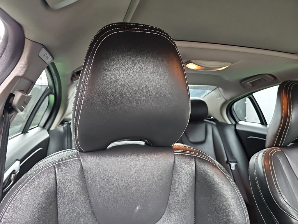 Used 2017 Volvo S60 T5 Dynamic w/ Vision Package AWD/4WD image 13