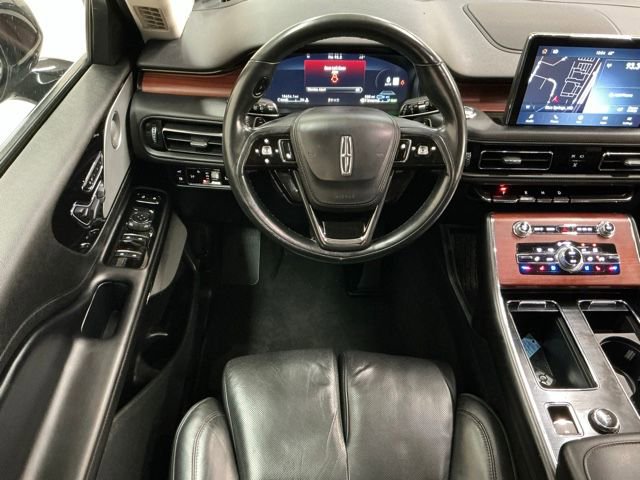 Used 2023 Lincoln Aviator Grand Touring w/ Equipment Group 301A AWD/4WD image 10