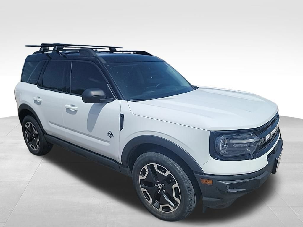 Used 2021 Ford Bronco Sport Outer Banks w/ Outer Banks Package (96D) AWD/4WD image 3