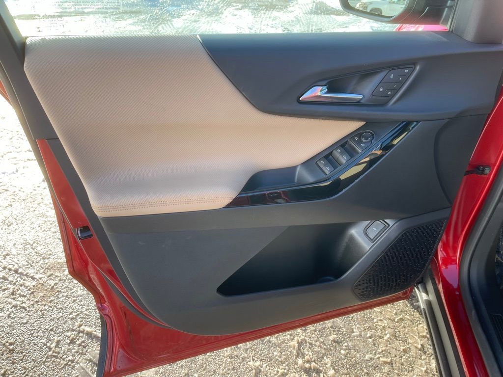 New 2026 Chevrolet Equinox ACTIV w/ Convenience Package III image 9