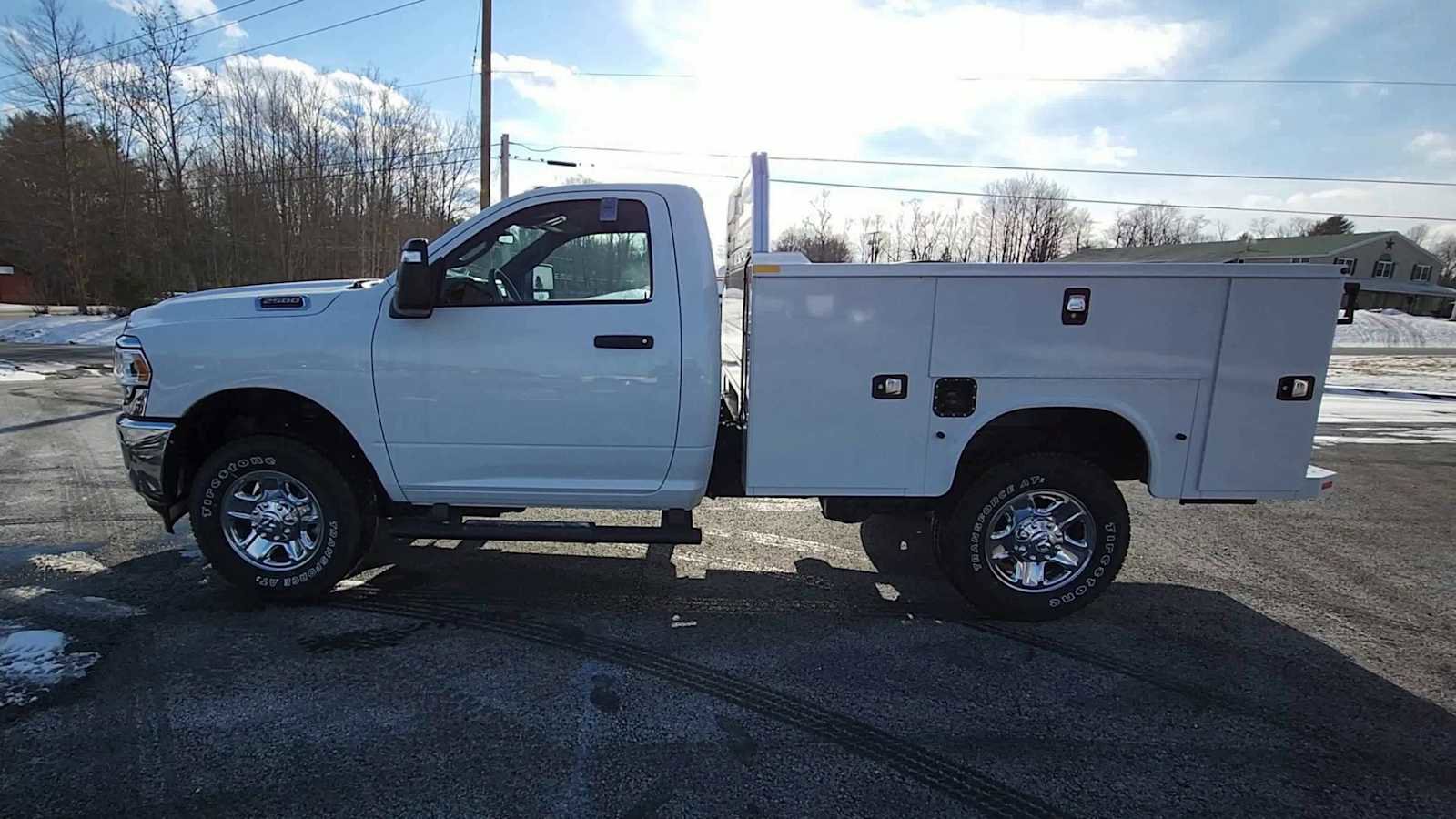 New 2024 RAM 2500 Tradesman w/ Chrome Appearance Group image 5