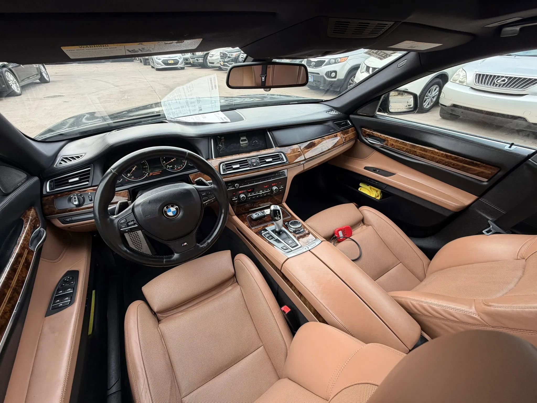 Used 2014 BMW 740Li image 30