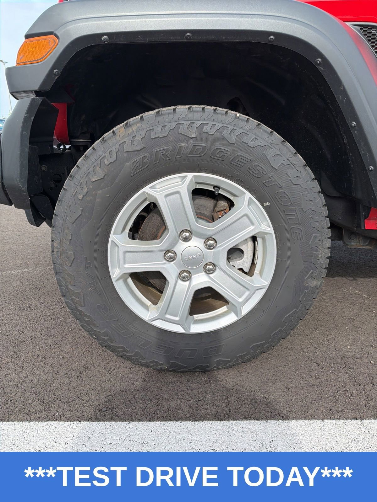 Used 2018 Jeep Wrangler Sport AWD/4WD image 10