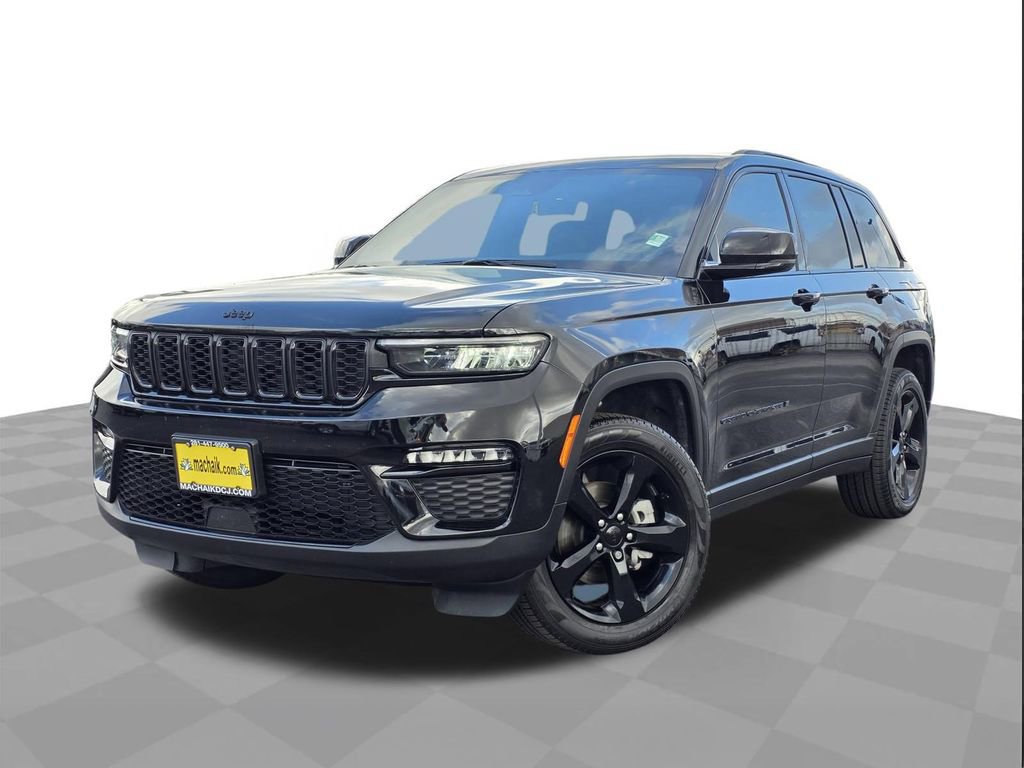 Used 2025 Jeep Grand Cherokee Limited w/ Black Appearance Package video 1