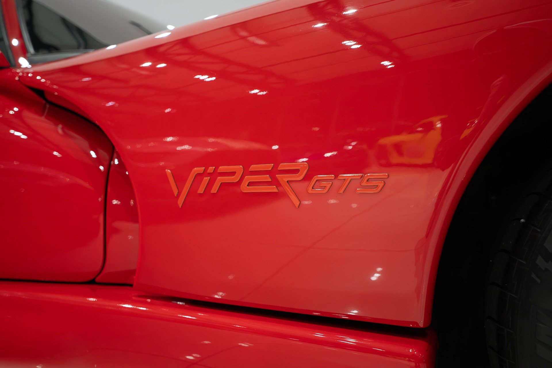 Used 1997 Dodge Viper GTS RWD image 44