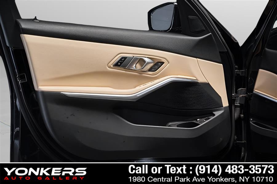 Used 2021 BMW 330e w/ Convenience Package RWD image 36