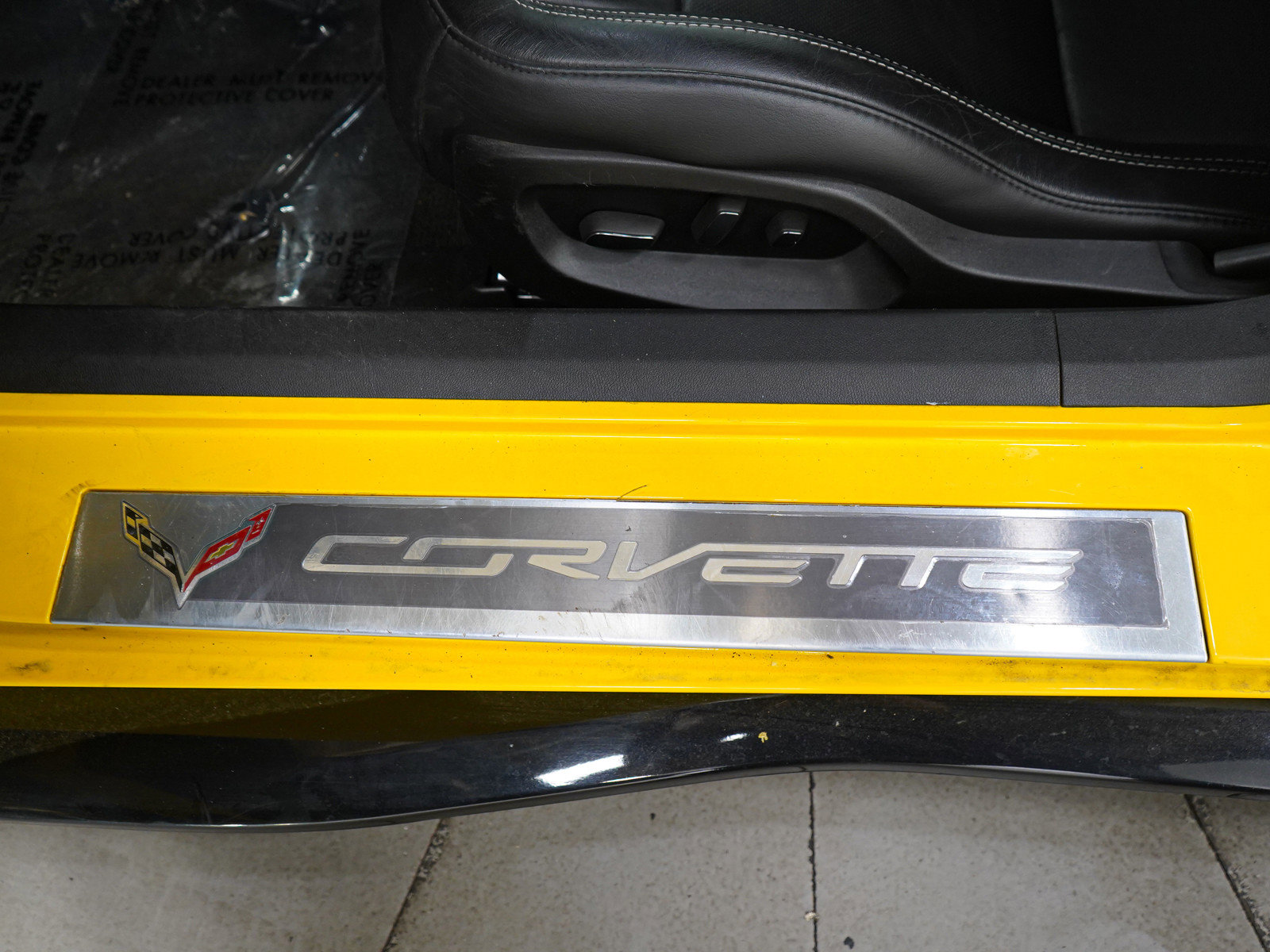Used 2014 Chevrolet Corvette Stingray Coupe RWD image 32