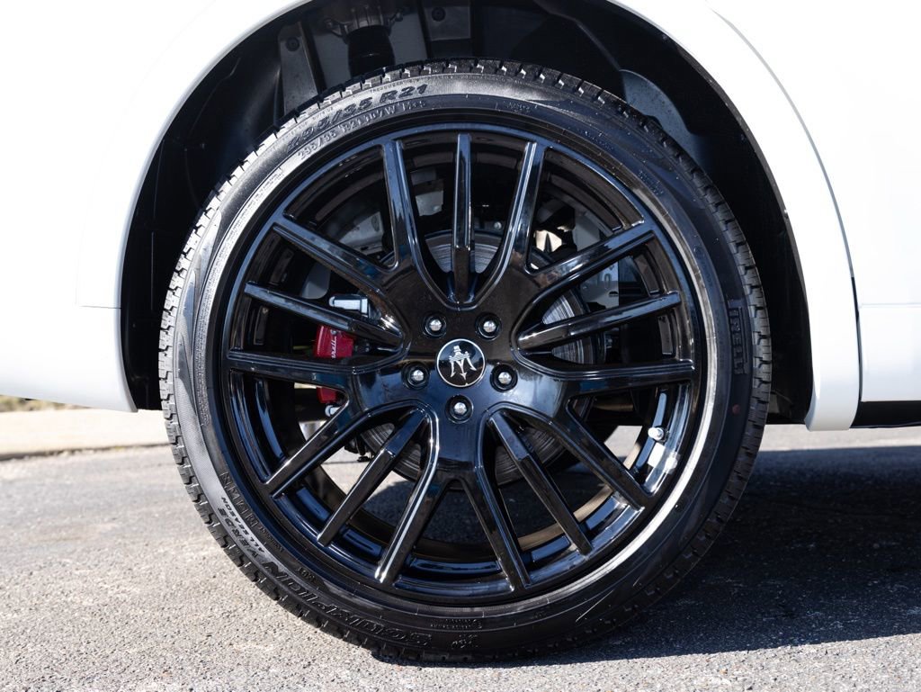 Used 2024 Maserati Levante Modena Ultima image 44