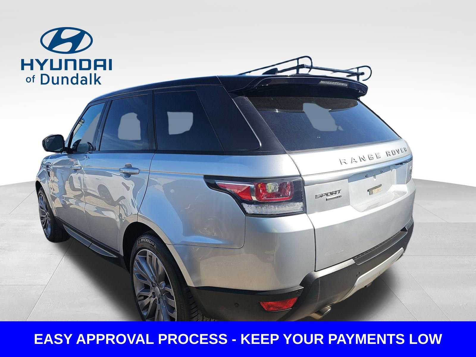 Used 2017 Land Rover Range Rover Sport HSE image 2