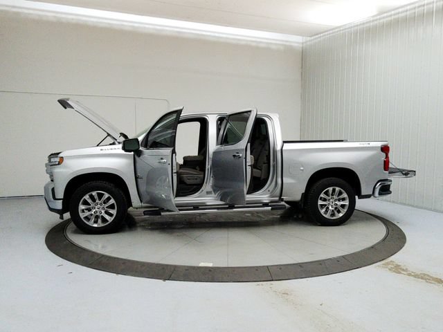 Used 2019 Chevrolet Silverado 1500 LTZ w/ LTZ Texas Edition AWD/4WD image 13