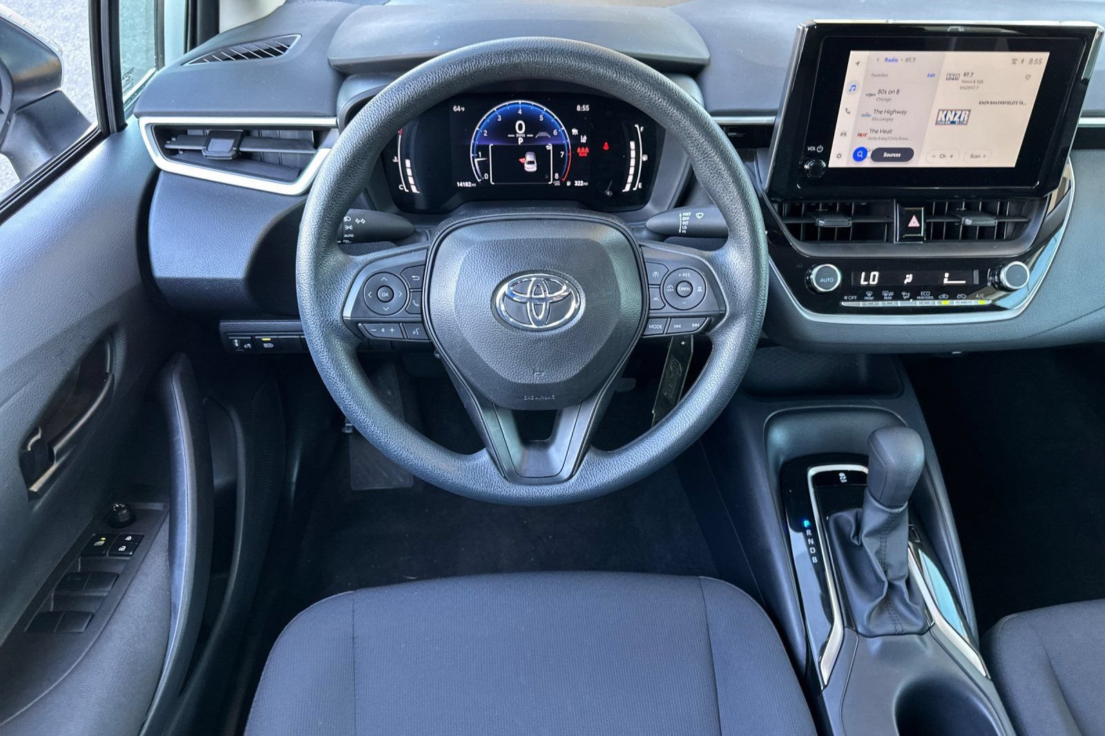 Used 2026 Toyota Corolla LE FWD image 14