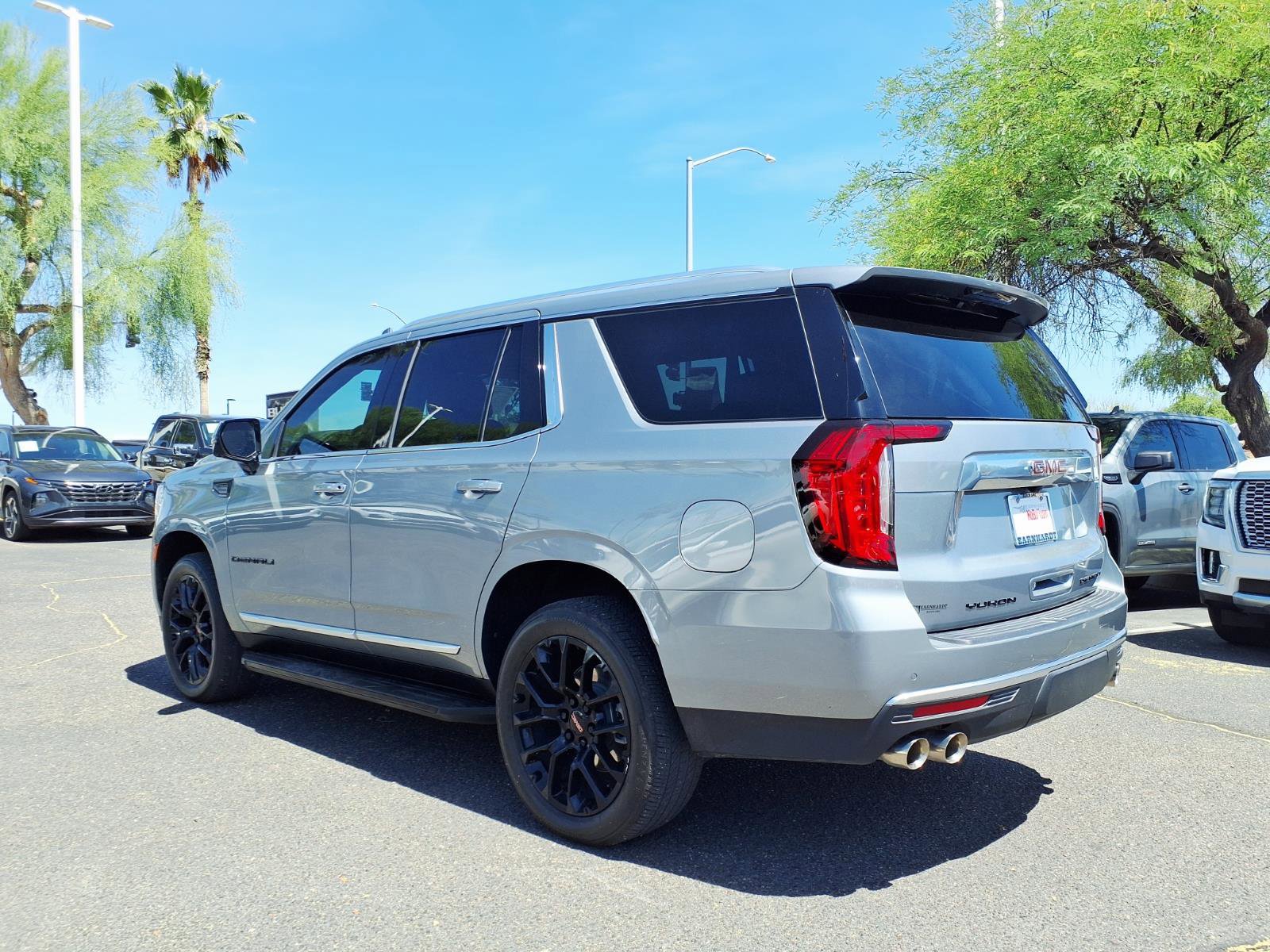 Used 2024 GMC Yukon Denali image 8