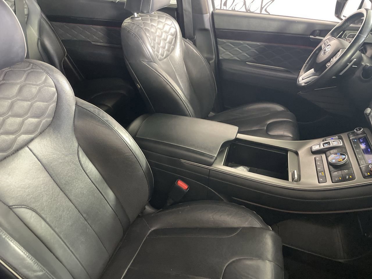 Used 2022 Hyundai Palisade Calligraphy w/ Cargo Package image 24