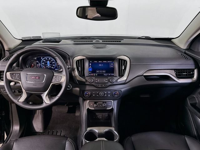 Used 2023 GMC Terrain Denali image 18