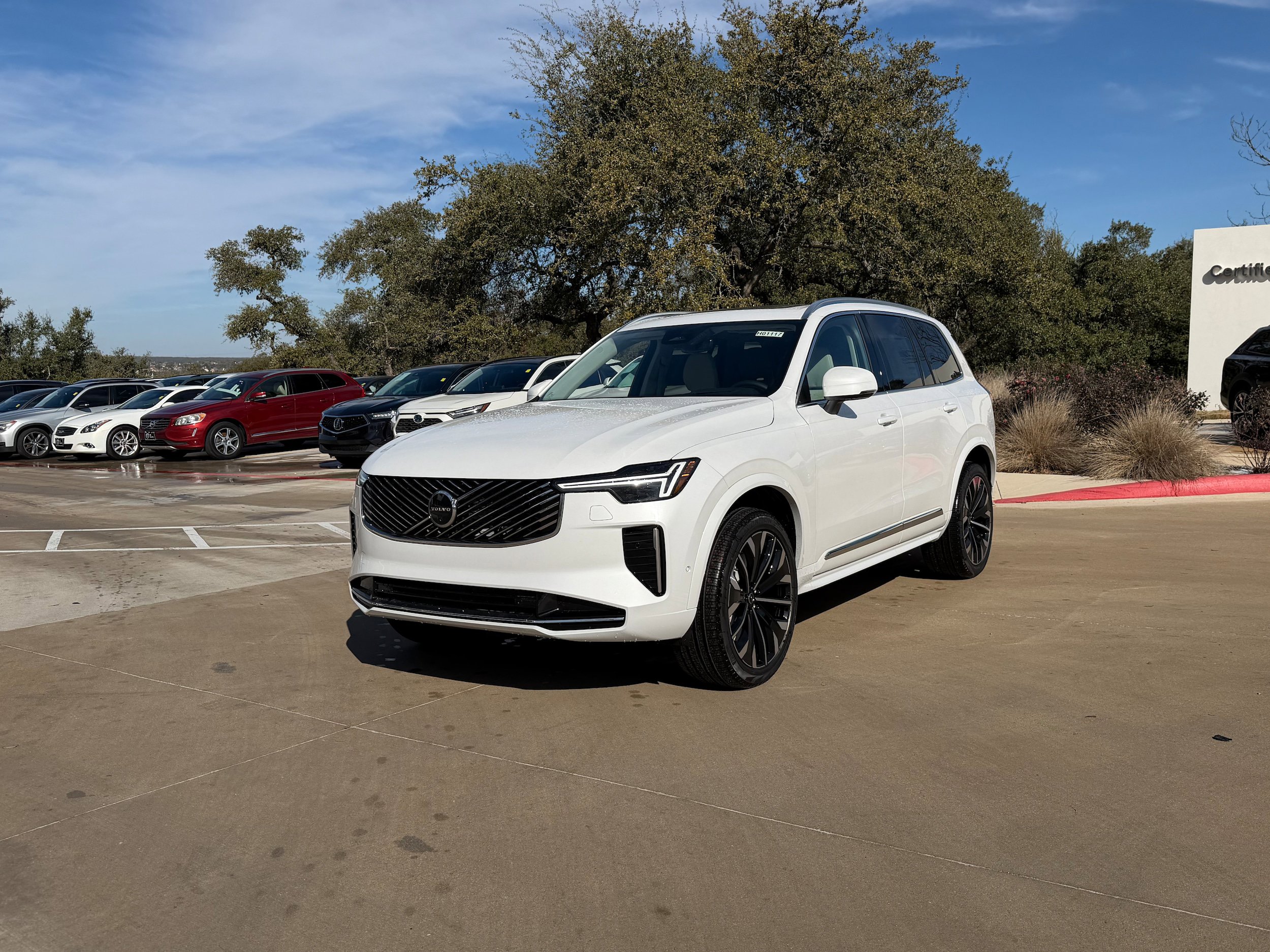 New 2026 Volvo XC90 B6 Ultra w/ Protection Package AWD/4WD image 2