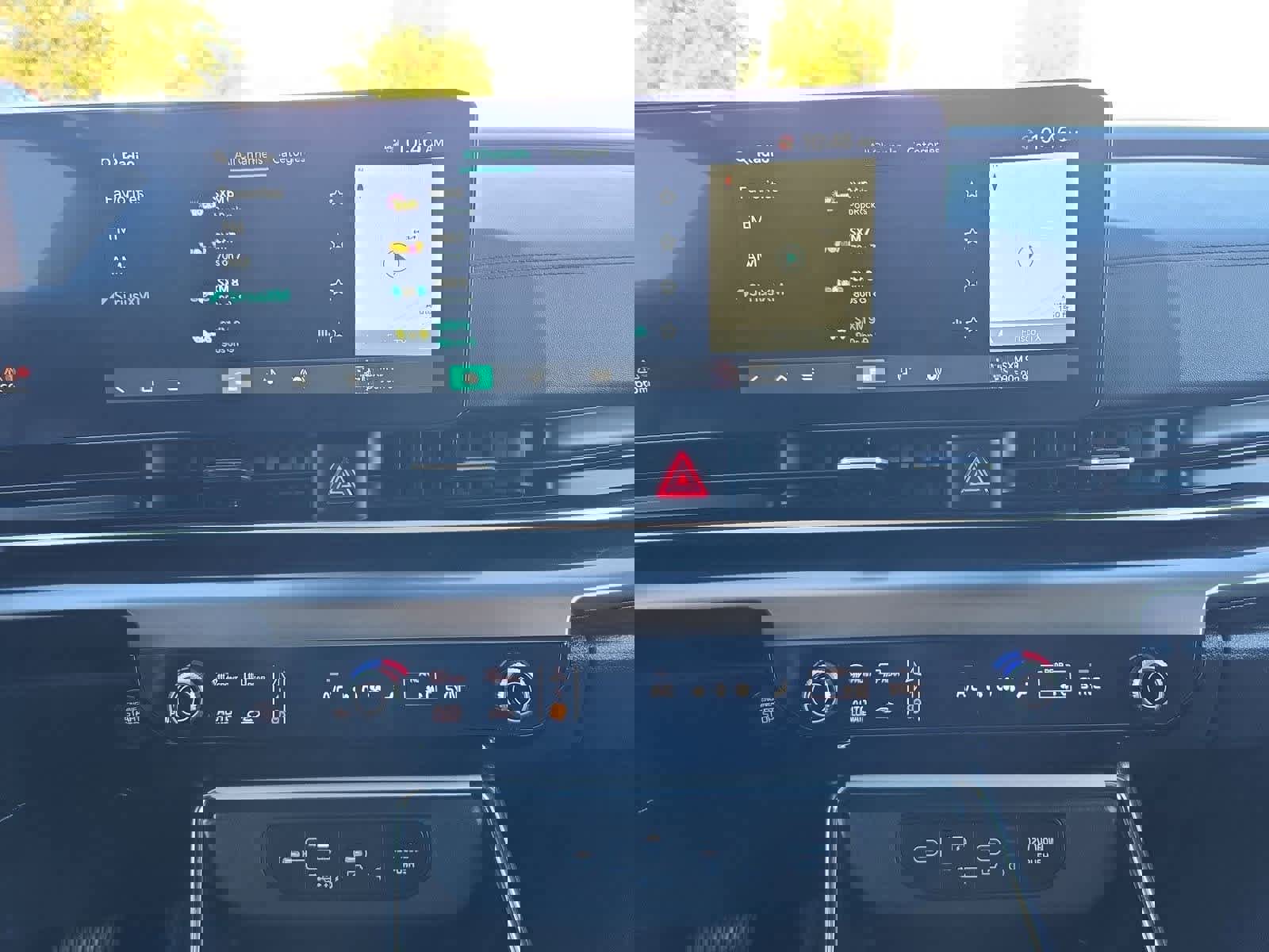 Certified 2025 Kia Carnival SX w/ SX Dark Edition Package image 27