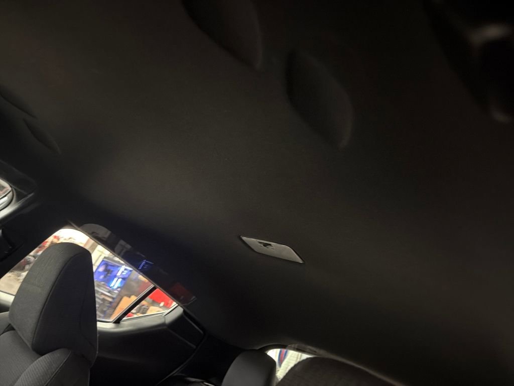 Used 2018 Toyota C-HR XLE image 27