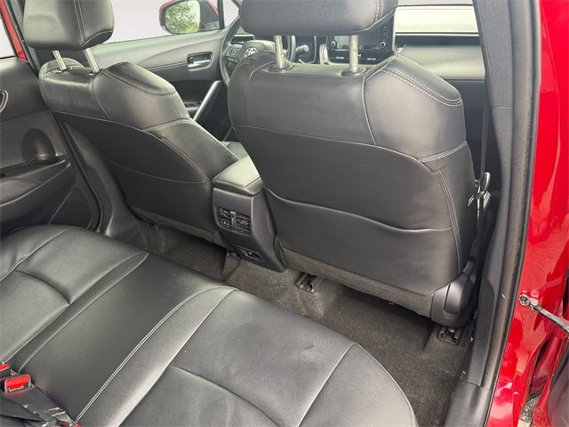 Used 2022 Toyota Corolla Cross XLE image 25