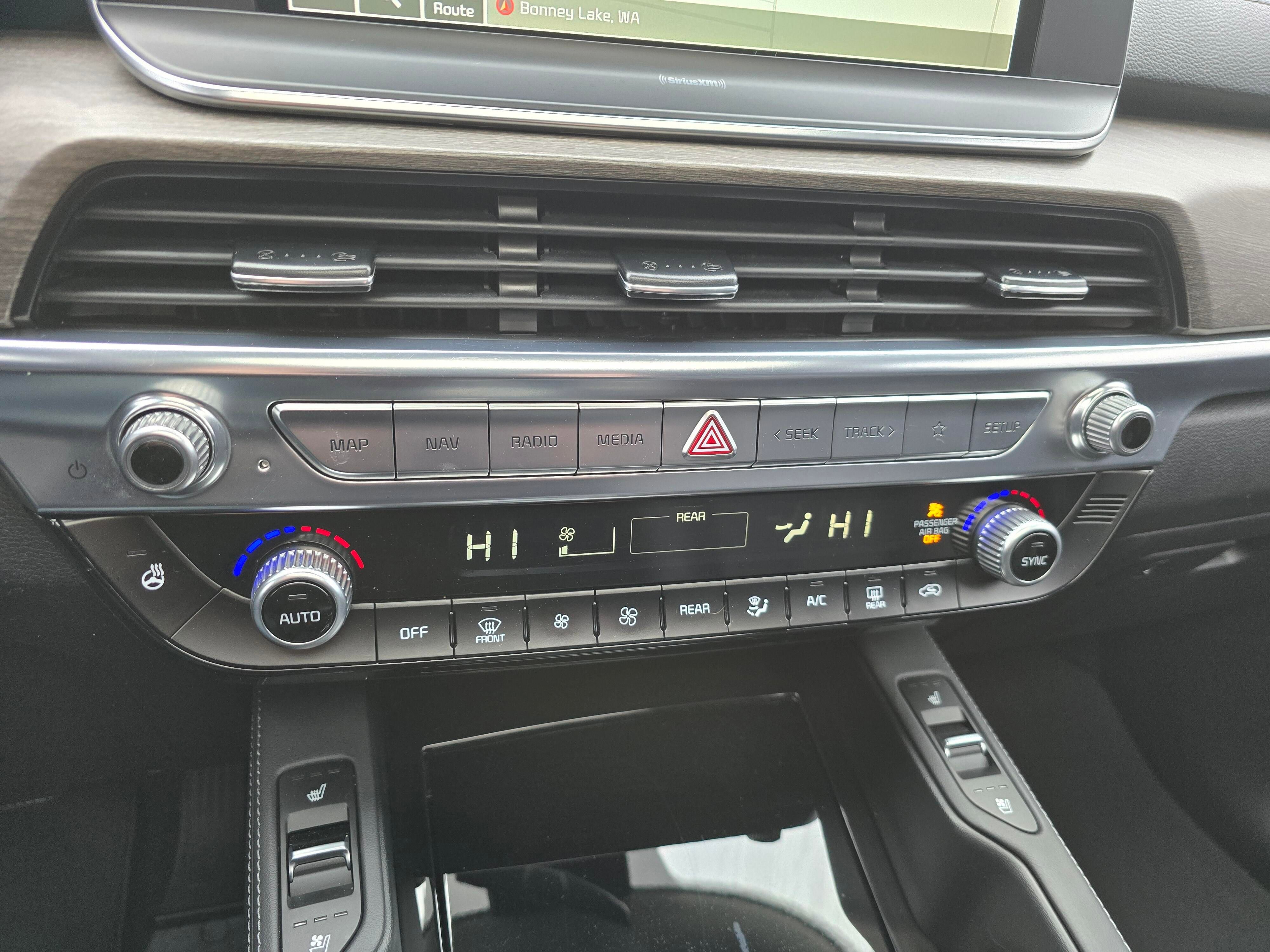 Used 2022 Kia Telluride EX w/ EX Premium Package image 18