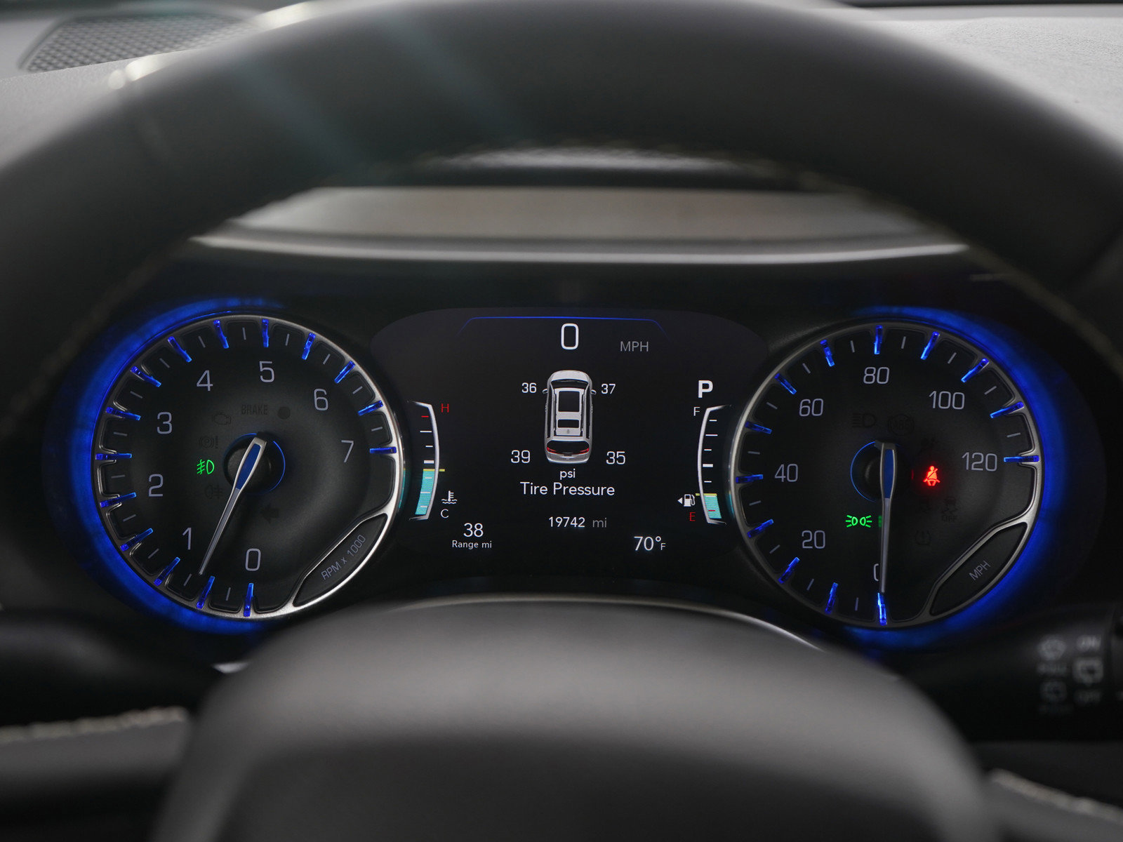 Used 2023 Chrysler Pacifica Touring-L w/ S Appearance Package AWD/4WD image 25