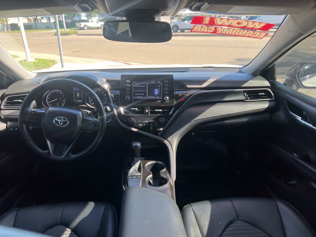 Used 2024 Toyota Camry SE w/ Convenience Package image 16