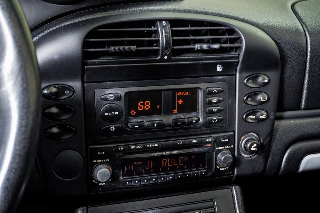 Used 2003 Porsche Boxster image 20